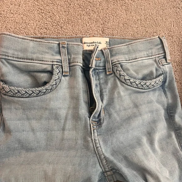 Abercrombie Kids Girls Jeans Bundle – Size 9/10 LONG (3 Pairs!) ✨ - Picture 5 of 9